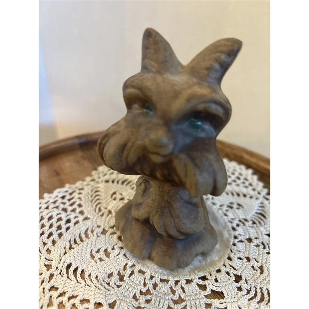 vintage California stoneware terrier dog.Suzi Handmade Brown Dip Glaze Green Eye